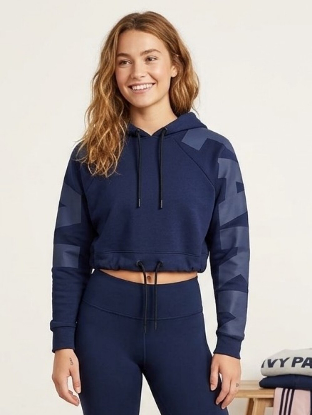 Beyonce Ivy Park Navy Blue Cropped Logo Pullover Hoodie Women's Size XXS